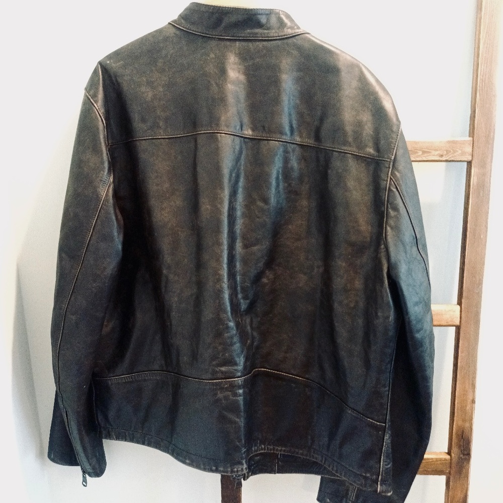 Banana Republic Men's Leather Jacket - Picture 2 of 8